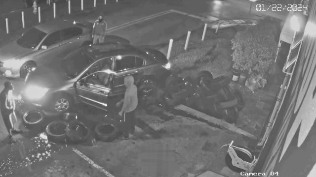 Murder Outside Florida Tire Shop