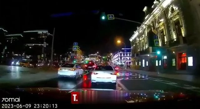 Man With Scooter Ignoring Traffic Light Hit By Car