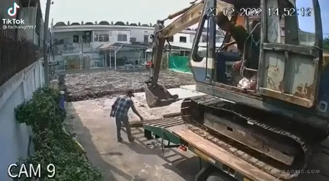 Dumbass Worker Edition