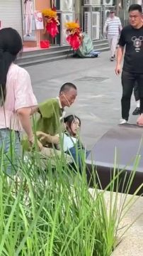 Chinaman Threatening Girl Gets Shovel To Head