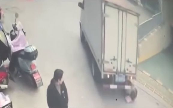 While Reversing A Van, It Hit A Woman