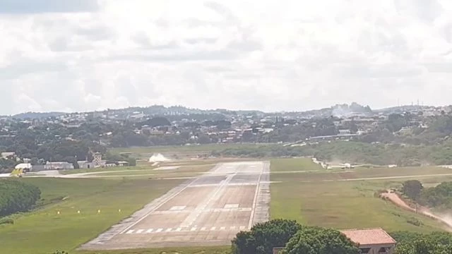 Pilot Burns Alive After Airplane Takeoff Gone Wrong. Brazil