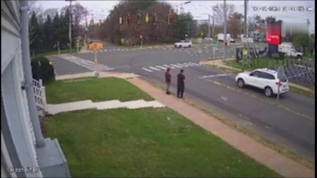 Barbers In East Hartford, Connecticut Save Child From Running Into Oncoming Traffic