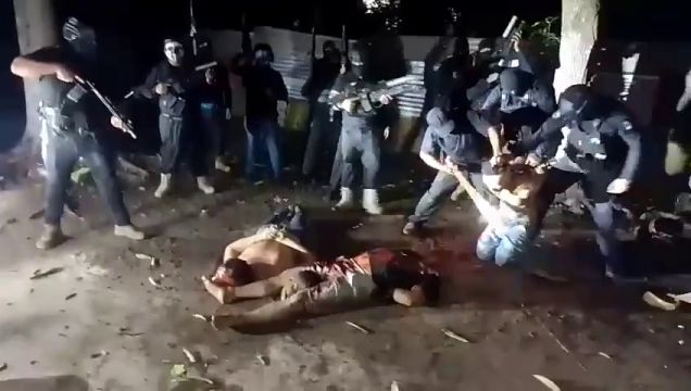 The Cartel Defiantly Beheads Three People