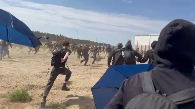 Left Radical Anti-tesla Mob Attempts To Storm The Premises Of The Electric Vehicle Factory In Grünheide Near Berlin