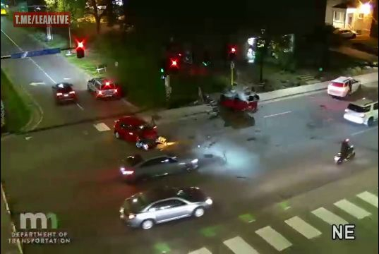 A Pedestrian Barely Managed To Dodge An Overturned Car And Was Caught On Video In The USA, Minnesota