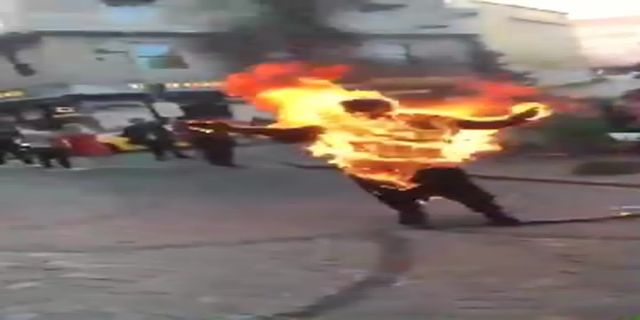 Turk Sets Himself On Fire For No Reason In Istanbul