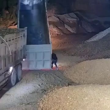 The Truck Driver Tragically Died While Unloading Sand