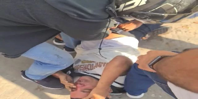 Crowd Beats Up Dude Who Causes Minor Accident