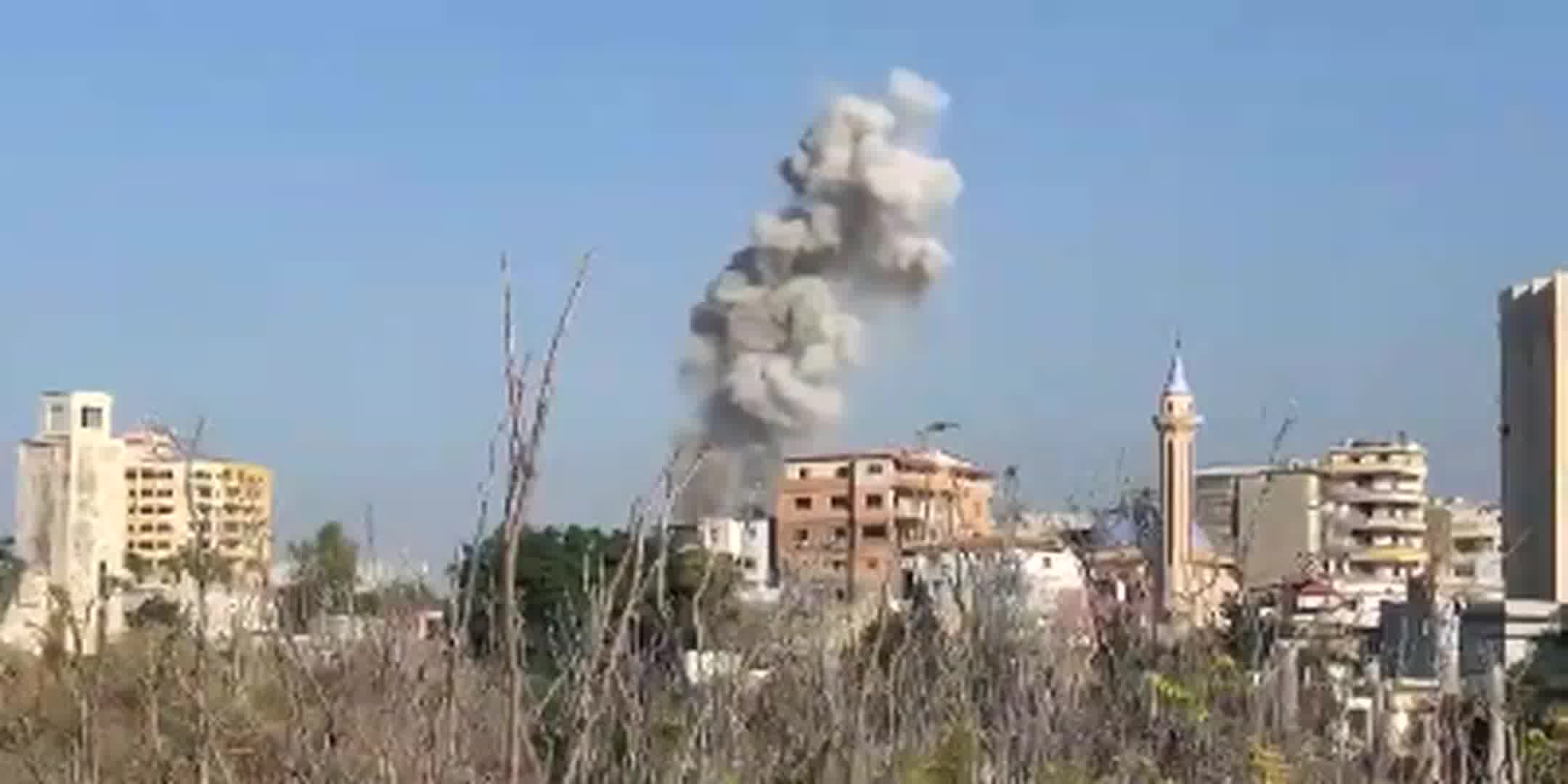 Israeli Warplanes Launch A Fire Belt Hitting The Central Area Of Tyre In Southern Lebanon