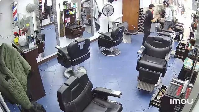 Barber Shop Manager Shot And Killed By Robber